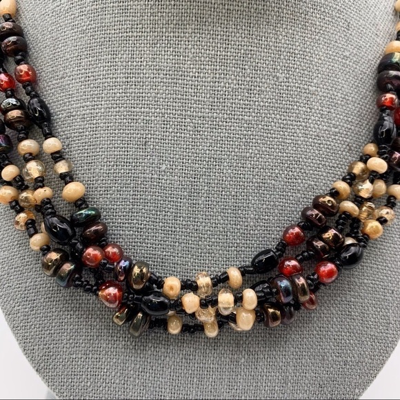 Vintage Neutral Brown, Red, Black Beige Layered Chunky Beaded Short Necklace 16" - Picture 4 of 7
